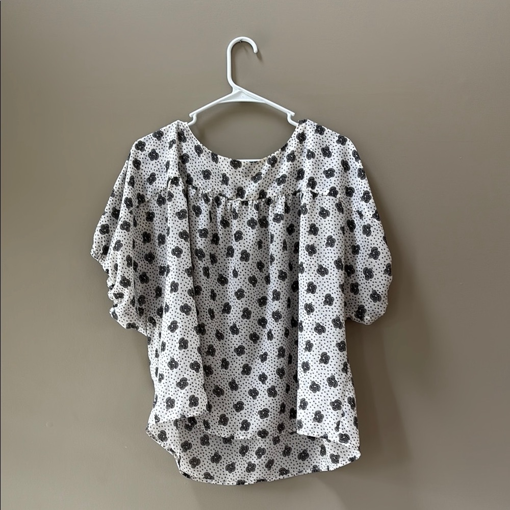 Ann Taylor Cream Blouse with Bib Collar and Boxy Fit